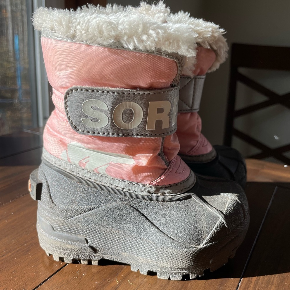 Toddler Sorel’s Winter Boots Size 6